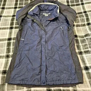 Columbia women's XL blue and gray weather proof outer coat, no liner